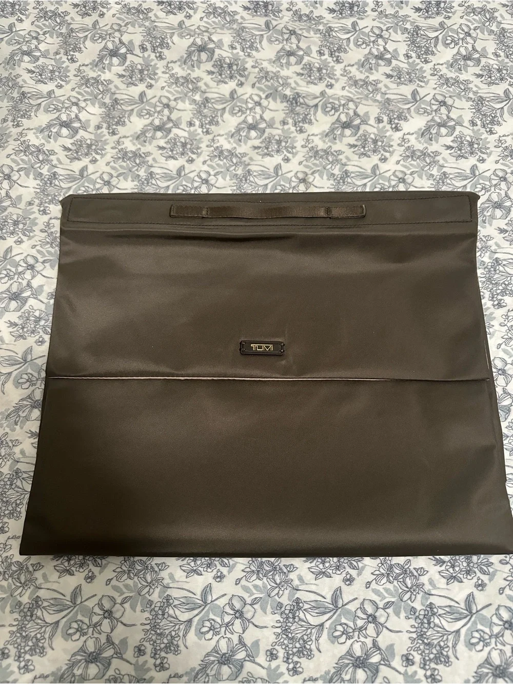 Tumi Dark Brown bag travel organizer